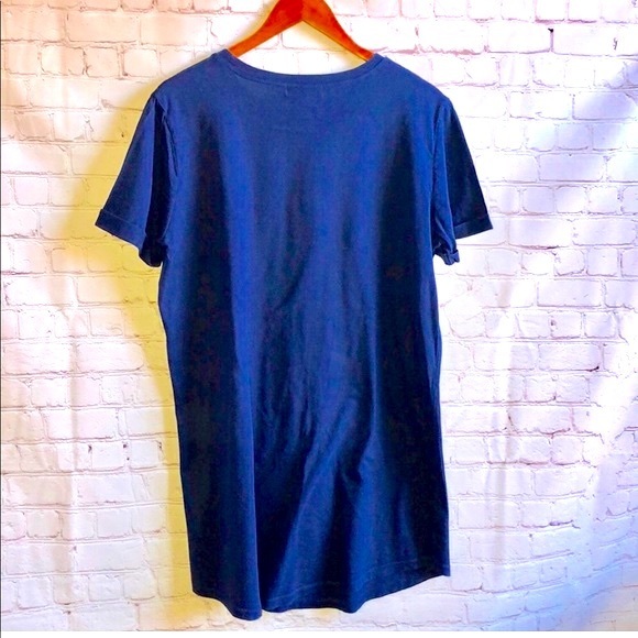 FOREVER‎ 21 Shirt Sleeve Tee - Picture 2 of 5